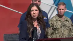 Arrest made in the theft of Kristi Noem’s purse and thousands in cash, source says