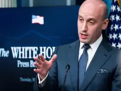 Trump officials consider suspending habeas corpus for detained migrants